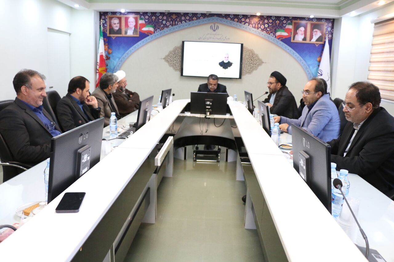 نشست هم‌اندیشی و هماهنگی ادارات  هم‌خانواده وزارت فرهنگ و ارشاد اسلامی استان کرمان