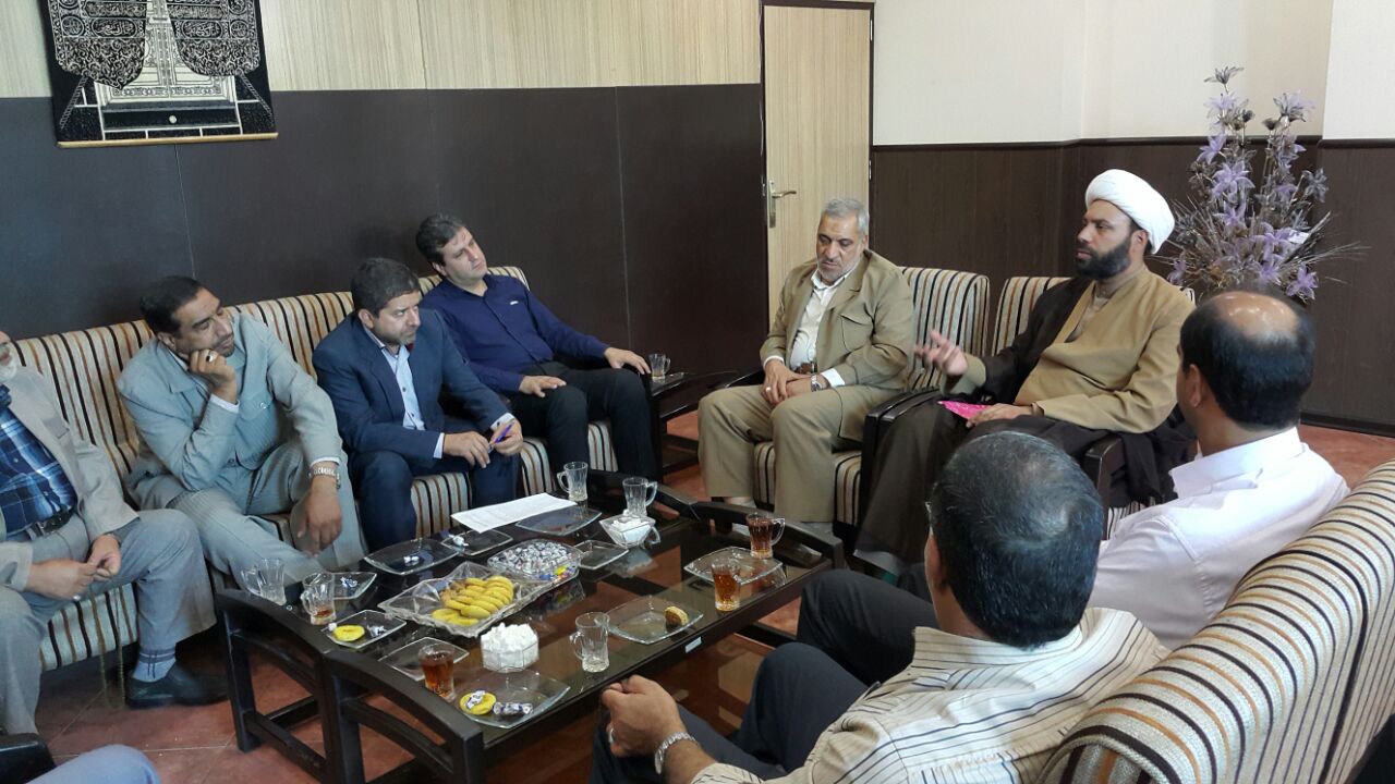 دیدار مدیر حج و زیارت استان با اعضاء شرکت مرکزی کارگزاران زیارتی استان 
